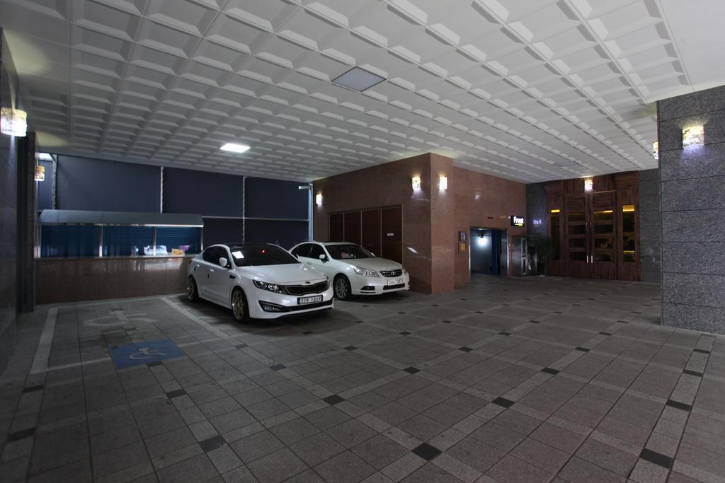 Boutique Hotel SB Yeouido Seúl Exterior foto